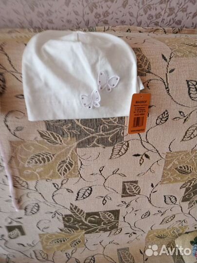 Шапка Белая