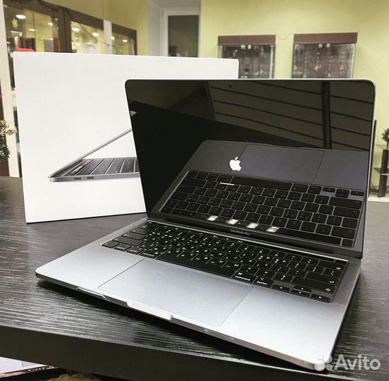 Macbook pro 13 2020 i5