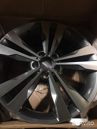 Есть 3 диска Replay Mercedes (MR131) 8,5x19 5x112