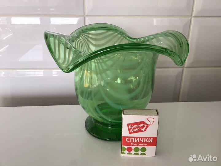 Ваза цветное стекло 70 гг