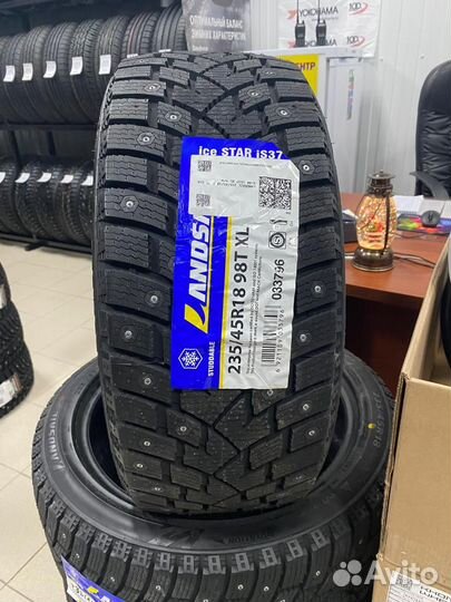 Landsail Ice Star IS37 235/45 R18 98T