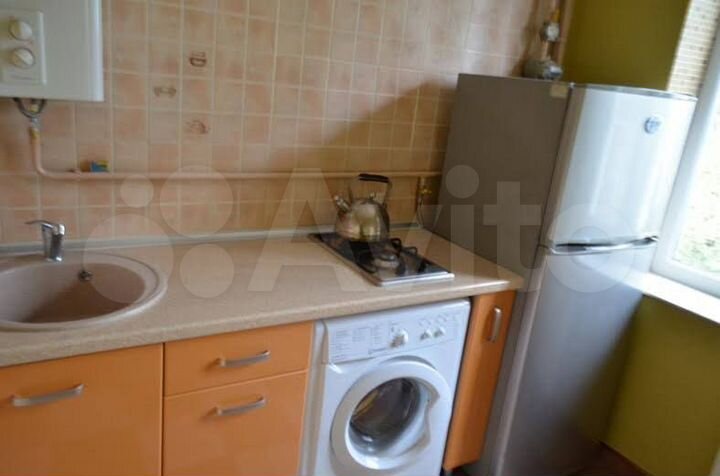 1-к. квартира, 30 м², 4/4 эт.