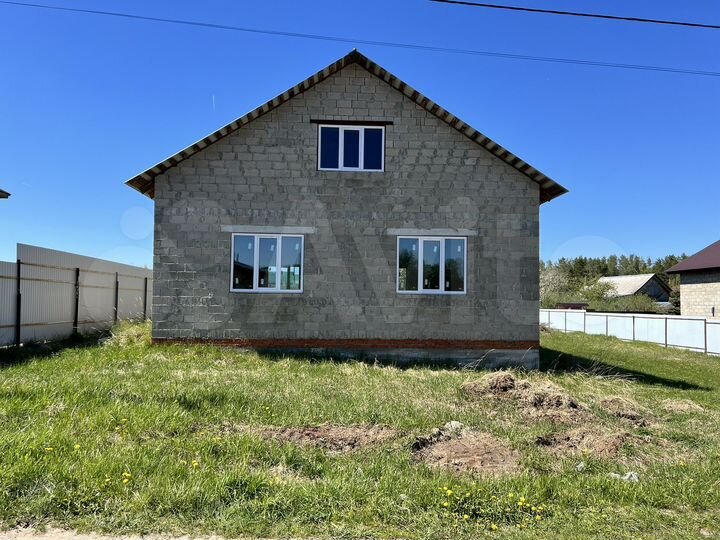 Дом 210 м² на участке 11 сот.