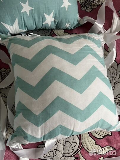 Бортики подушечки в кроватку