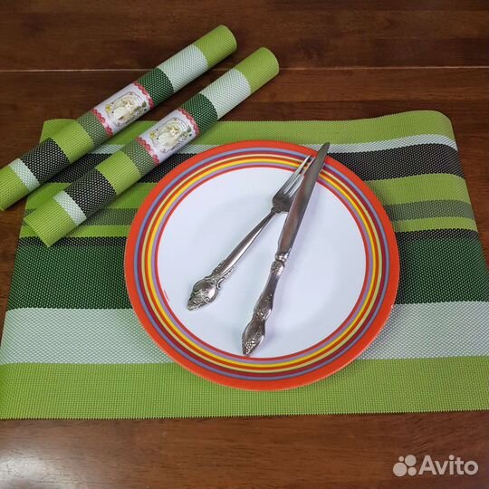 Салфетки сервировочные 3 шт. Новые