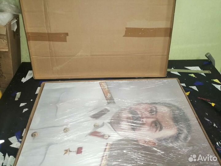 Портрет Сталина И. В на холсте 50х70см