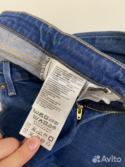 Джинсы levis