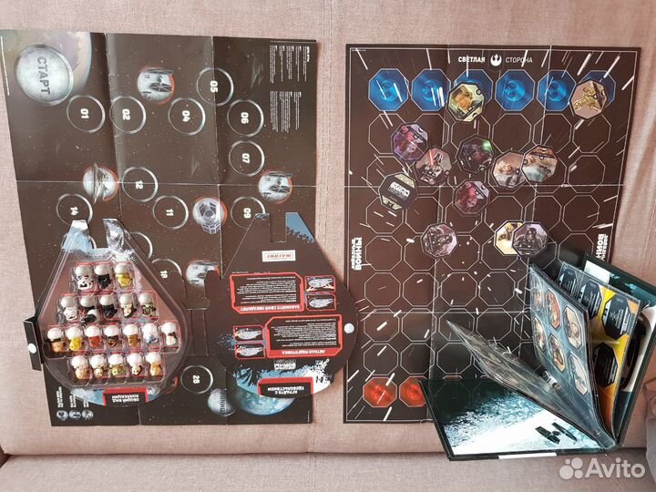 Жетоны и фигурки 