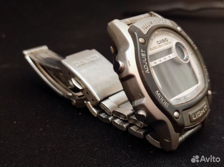 Часы наручные Casio illuminator