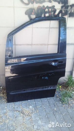 Дверь передняя левая vito 639