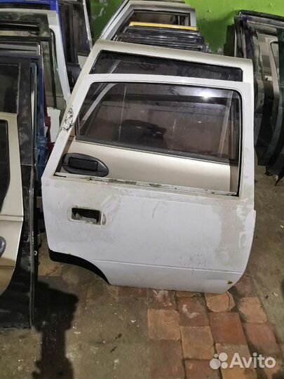 Дверь задняя правая деу нексия