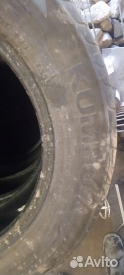 Kumho Ecowing ES01 KH27 9/10 R15 88H