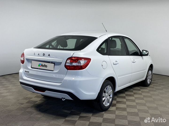 LADA Granta 1.6 МТ, 2023