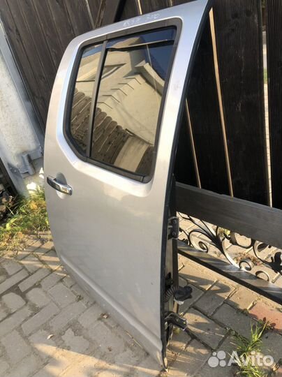 Дверь задняя правая ниссан навара