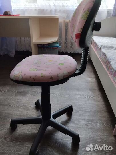 Детское кресло