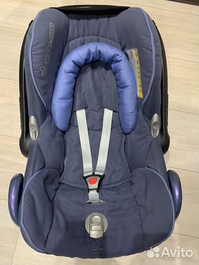 Автокресло 0+ maxi cosi cabriofix
