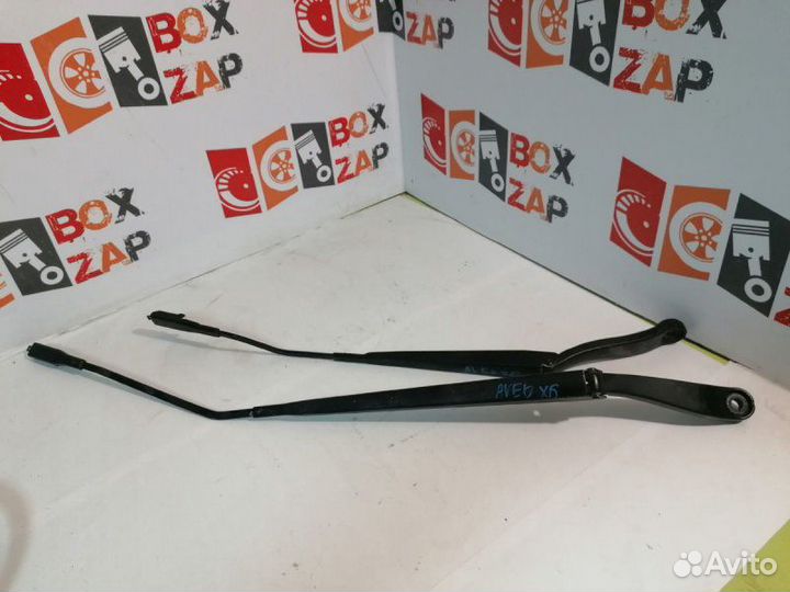 Поводки дворников Chevrolet Aveo T300 1.6 2013