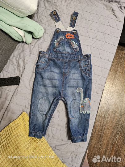 Комбинезон джинсовый