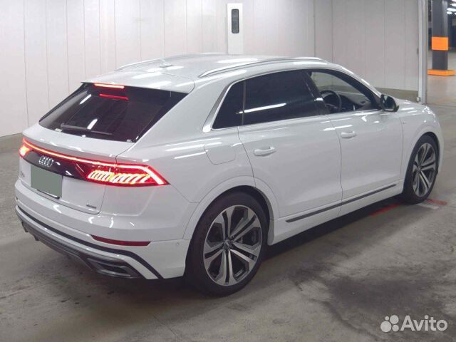 Audi Q8 3.0 AT, 2020, 4 000 км