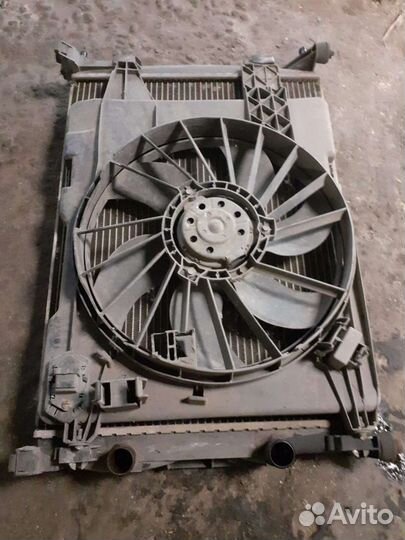 Вентилятор охлаждения Renault Megane II