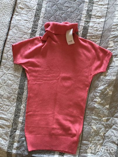 Платье трикотажное Oodji (р.42), новое