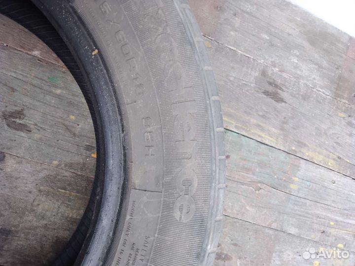 Goodyear Excellence 215/60 R16 95H