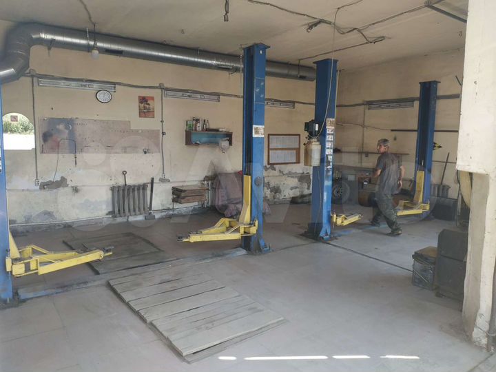 Автосервис, 180 м²