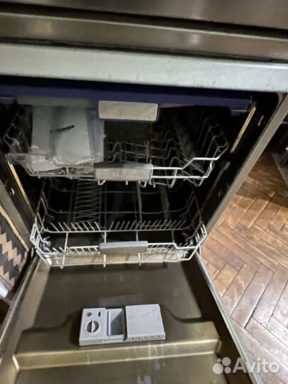 Посудомоечная машина Hansa ZWM628IEH