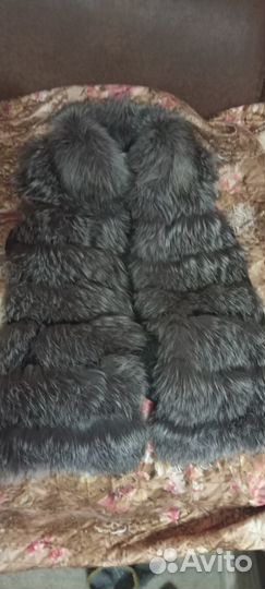 Жилет меховой женский