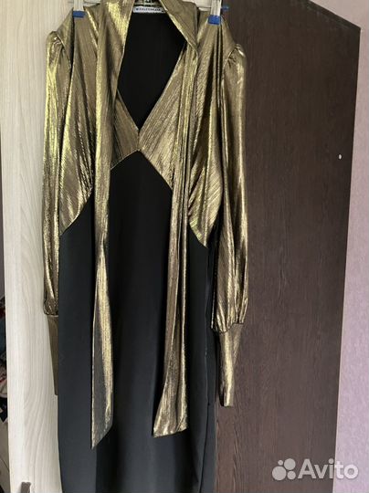 Платье вечернее