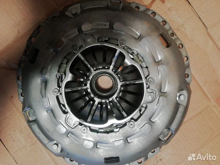 Корзина сцепления VW Crafter