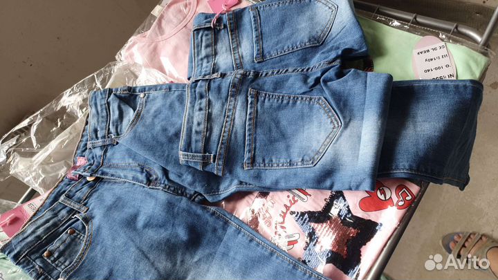 Джинсы для девочки