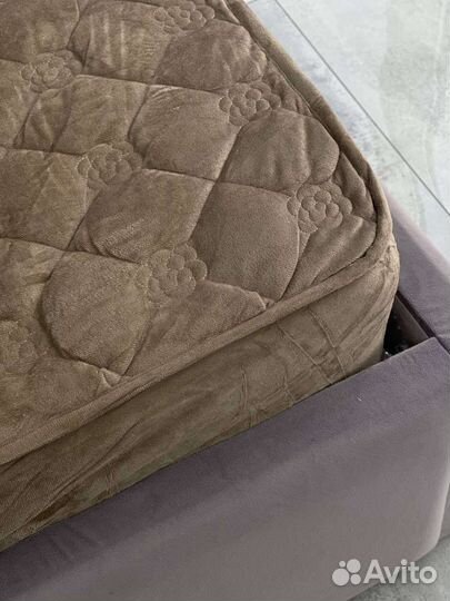 Наматрасники