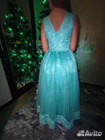 Платье для девочки новое