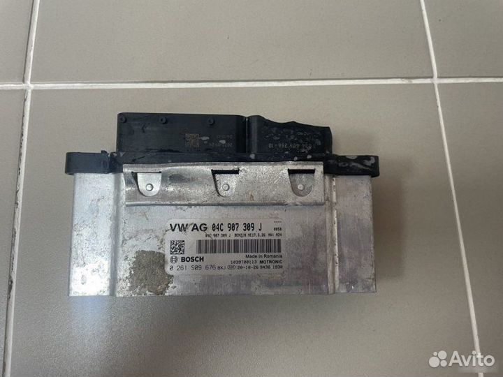 Блок управления двигателем Skoda Rapid 2