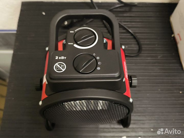 Тепловая электрическая пушка тэпк-2000К