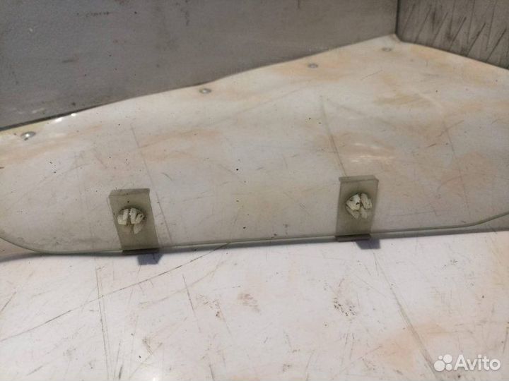 Стекло двери переднее правое Заз Sens 2007