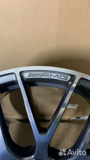 Mercedes W205 C63 AMG диск оригинал задний