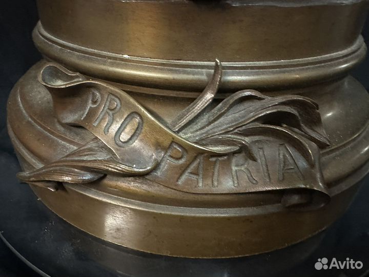 Антикварная бронзовая скульптура. Edouard drouot