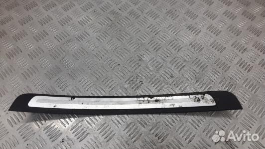 Накладка порога внутренняя правая audi A4 B8 (3LV0