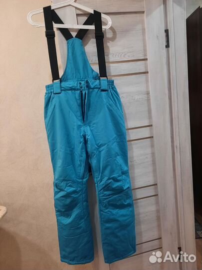 Горнолыжный костюм женский