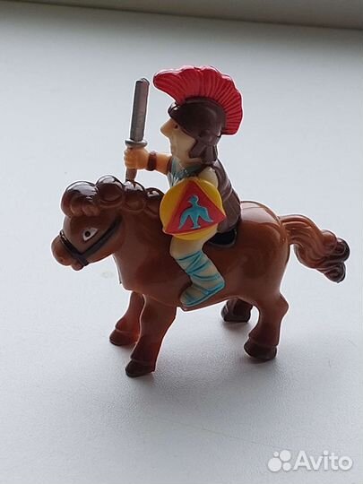 Игрушка заводная