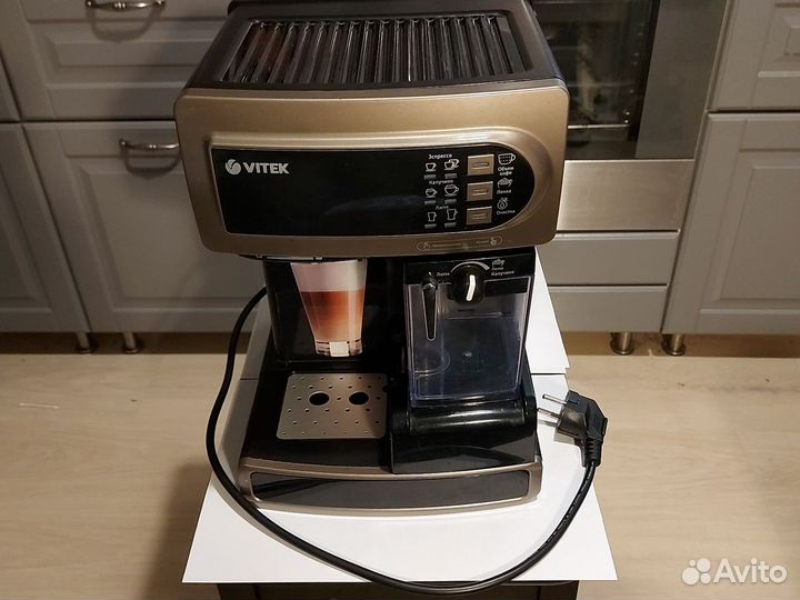 Кофемашина рожковая vitek VT-1517BN