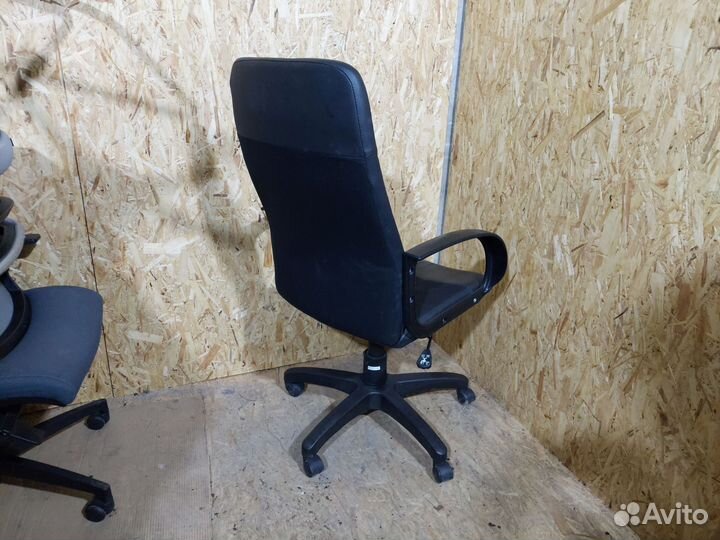 Компьютерное кресло бу