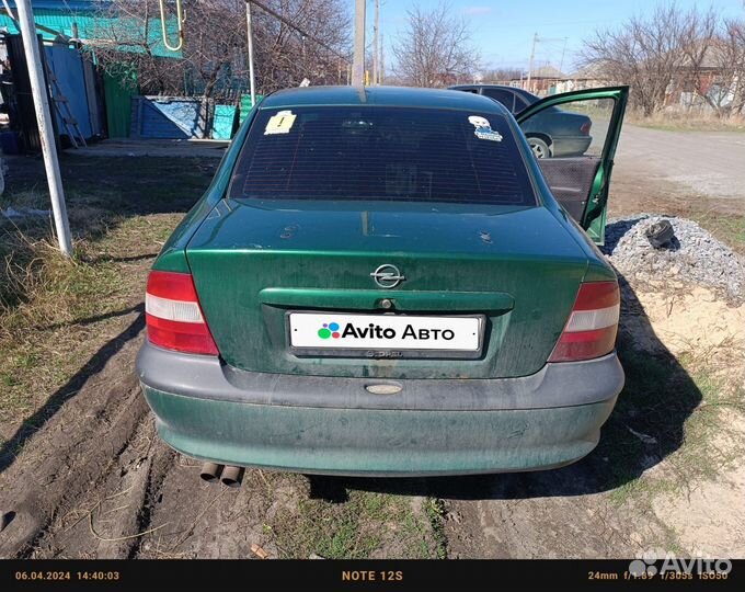 Opel Vectra 1.8 МТ, 1996, 340 000 км