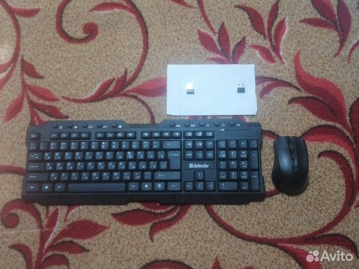 Клавиатура беспроводная и мышка беспроводная