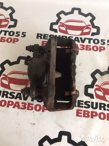 Суппорт тормозной передний левый Audi A4 B8 2.0T