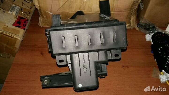 Корпус воздушного фильтра Ниссан Кашкай J10 16500J