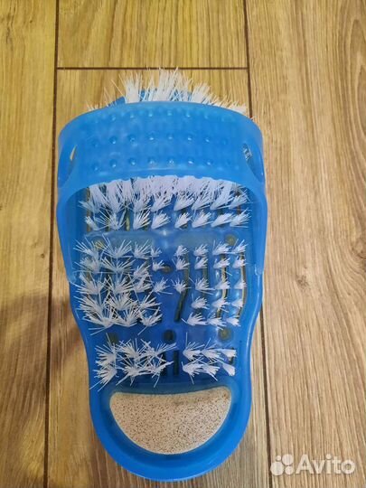 Массажный тапочек на присоске для мытья ног и масс