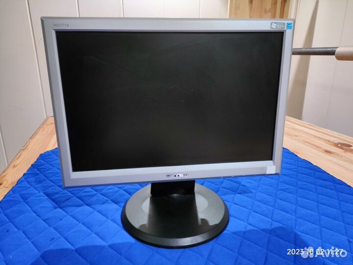 Монитор 17 дюймов Hanns hgs 1039